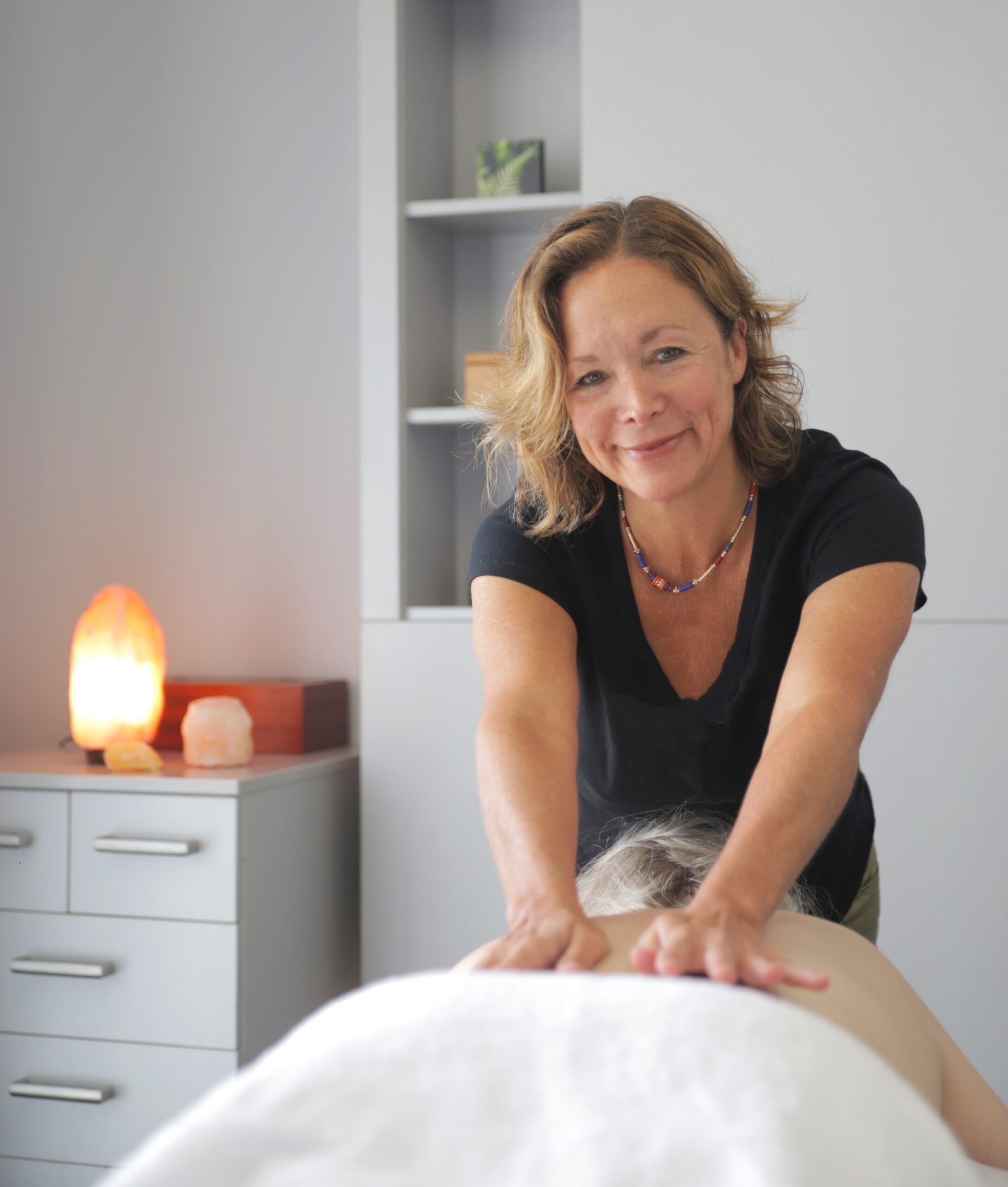 Massage therapy at Hospice West Auckland